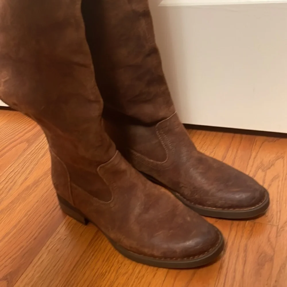 New Born Borman tall brown/rust leather boots
